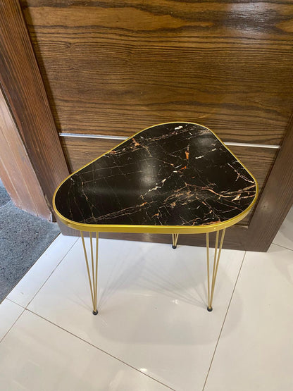 Stylish and Functional Coffee Table - 1 Pc Enhances Indoor Ambiance